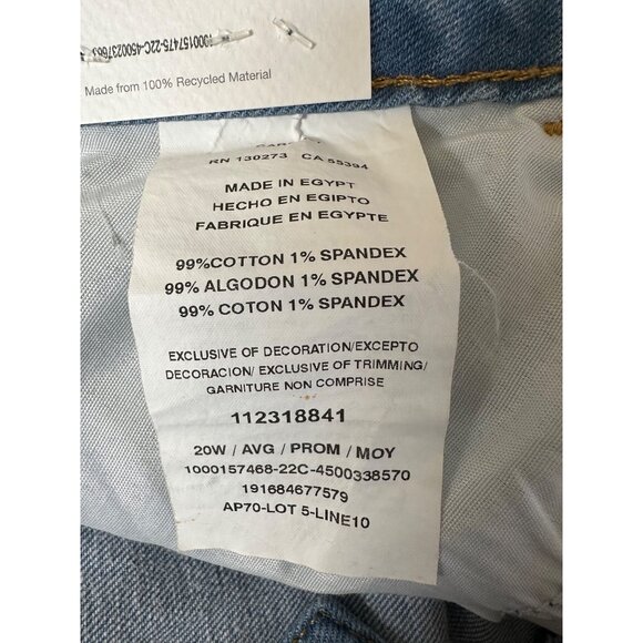 Wrangler Women’s High Rise True Straight Crop Jeans 20W Light Wash Distressed Ra - Picture 6 of 11